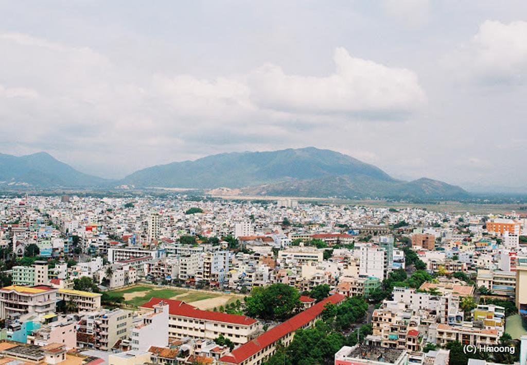 Aurora Nha Trang Hotel Exterior photo